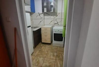 2 Camere - renovat - Sagului - 330 € - 3