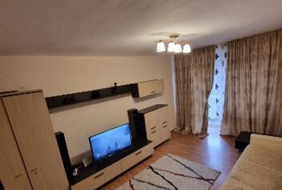 Inchiriez apartament 3 camere central Inchiriez apartament 3 camere central - 1