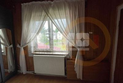 Duplex cu 8 camere cu Canalizare în Central - 9