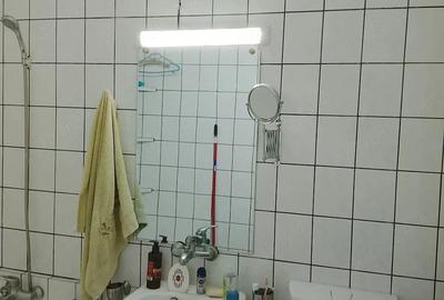 Garsonieră semidecomandată în Girocului