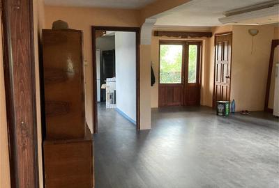 Casă cu 6 camere în Hunedoara - 2