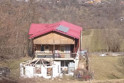 Casă cu 12 camere cu Teren 958 Mp în Homorâciu - 1