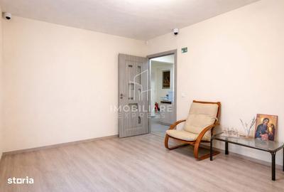 Apartament cu 3 camere decomandat în Semicentral - 1