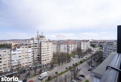 Apartament cu 3 camere în Decebal