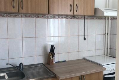 Drumul Taberei - Metrou Piata Moghioros, Auchan, renovata, 32 mp., 6/10. - 3