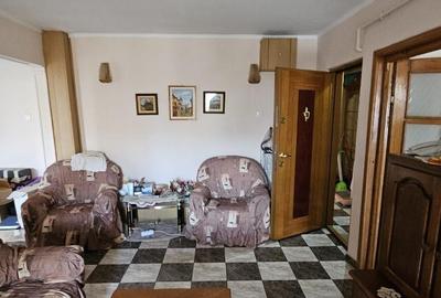 3 camere ,Casa de Cultura , Colegiul de Arte 3 camere ,Casa de Cultura , Colegiul de Arte - 2