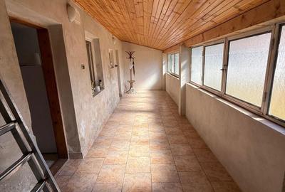 Casă cu 3 camere în Central - 8