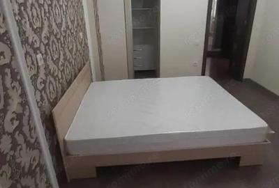 Garsonieră decomandată în Gruia