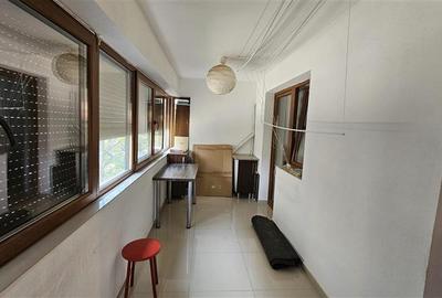 Apartament cu 3 camere decomandat, mobilat în Berceni - 12