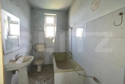 Casă cu 2 camere cu Teren 3043 Mp în Păulești - 5