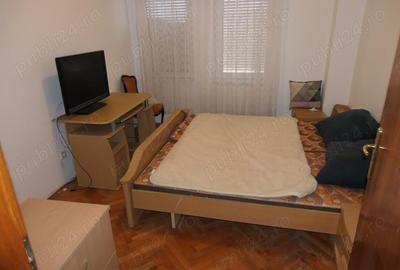 Apartament 3 camere foarte spatios, bloc tip asocia?ie, central - zona Pia?a Romana Apartament 3 camere foarte spatios, bloc tip asocia?ie, central - zona Pia?a Romana - 6