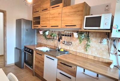 Inchiriez apartament 2 camere 60 mp + PARCARE, mobilat, ROND Cug - T. Neculai - 10