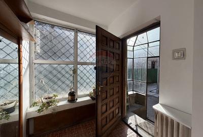 Casă cu 6 camere cu Teren 390 Mp în Floreasca