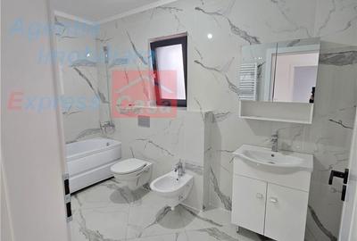 Casă cu 4 camere cu Canalizare în Banu - 3