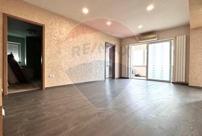 Inchiriere apartament 3 camere In Complexul Orion, Faleza Nord - 4