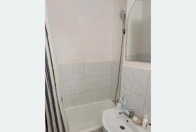 Apartament cu 3 camere semidecomandat în Narcisa - 1