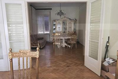 Casă cu Teren 810 Mp în Ultracentral - 1