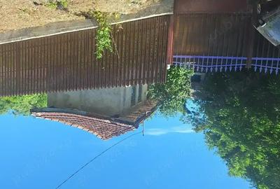 Casă cu 2 camere cu Teren 3100 Mp în Central - 4