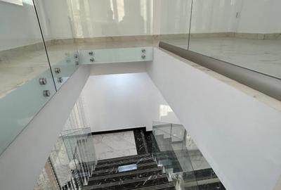 Spatiu comercial la Etaj 1, suprafata 250mp, zona Centrala - 2