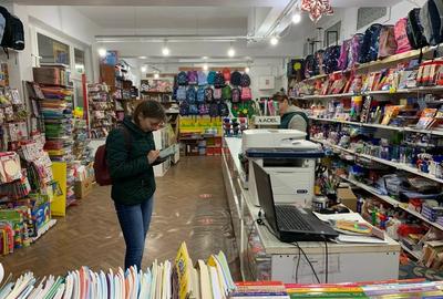 Spațiu comercial, de 60 mp, în Central - 3