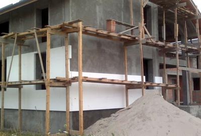 Casă individuală cu 5 camere cu Canalizare în Central - 36