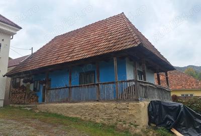 Casa rustica de vanzare - 1