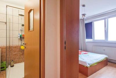 Apartament cu 2 camere semidecomandat, mobilat în 1 Mai - 5