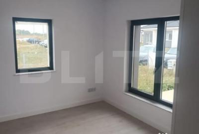 Casă cu 4 camere cu Teren 420 Mp în Odoreu - 4