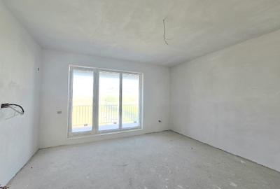 Apartament cu 2 camere decomandat în Titan - 2