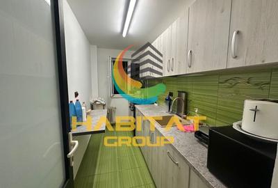 Apartament cu 3 camere semidecomandat, mobilat în P-ța Victoriei - 1