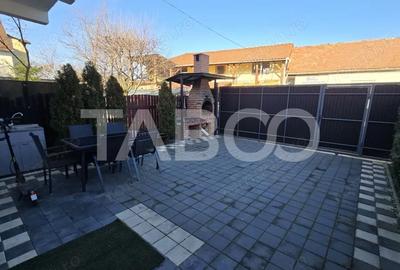 Casă cu 4 camere cu Teren 130 Mp în Central - 2