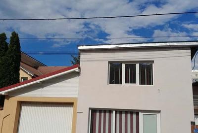 Casa cu 2 apartamente si 430mp teren - 2