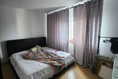 Apartament cu 2 camere decomandat în 13 Septembrie
