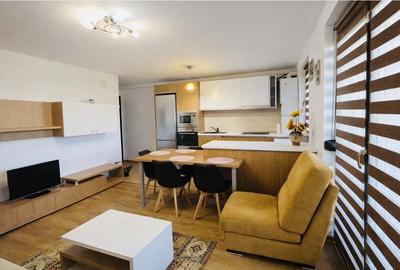 Apartament cu 2 camere decomandat, mobilat în Tractorul