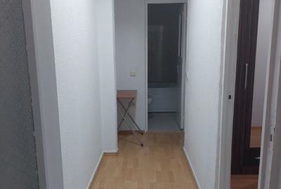 Apartament cu 3 camere decomandat în Berceni - 5