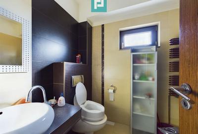 Casă individuală cu 8 camere cu Canalizare în Grădiște - 25