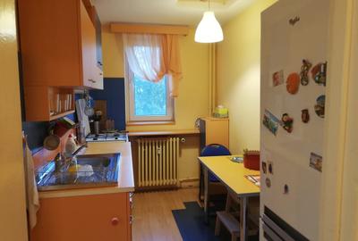 Apartament cu 2 camere decomandat în Tei - 2