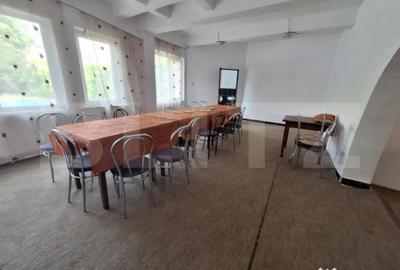 Spațiu comercial, de 1,857 mp, în Central - 18