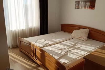 Apartament cu 5 camere decomandat, mobilat în Calea Moldovei - 4