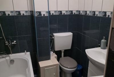 Garsoniera Piata Victoriei – mobilata nou, etaj 3, la 12 min de metrou - 4