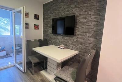 Apartament 3 camere str Doina ,Decebal etaj 1 mobilat - 5