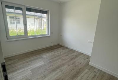 Casă individuală cu 4 camere cu Canalizare în Balotești - 10