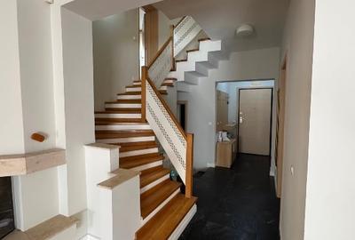 Vila Erou  Iancu Nicolae recent renovata la interior - 7