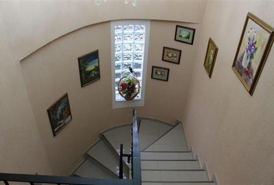 VANZARE VILA IN BRASOV, CARTIER STUPINI - 12