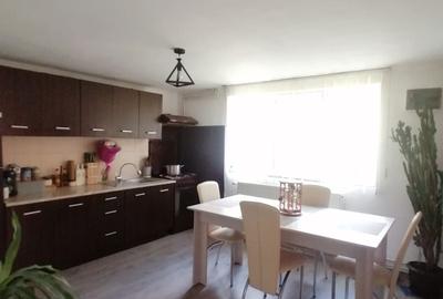 Casă cu 4 camere în Prundu - 8