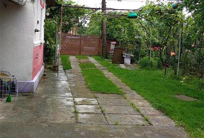 Casă cu 2 camere în Corbii Mari - 10