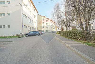 Garsonieră decomandată în ISR - 11