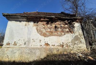Casă cu 1 camere cu Teren 150 Mp în Central