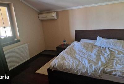 Casă cu 4 camere cu Teren 450 Mp în Central