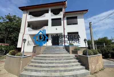 Casă individuală cu 8 camere cu Canalizare în Vest - 13